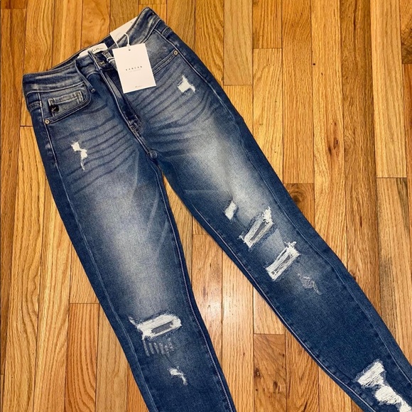 Kancan Distressed High Rise Skinny Ankle Jean ~ NWT - Picture 3 of 3